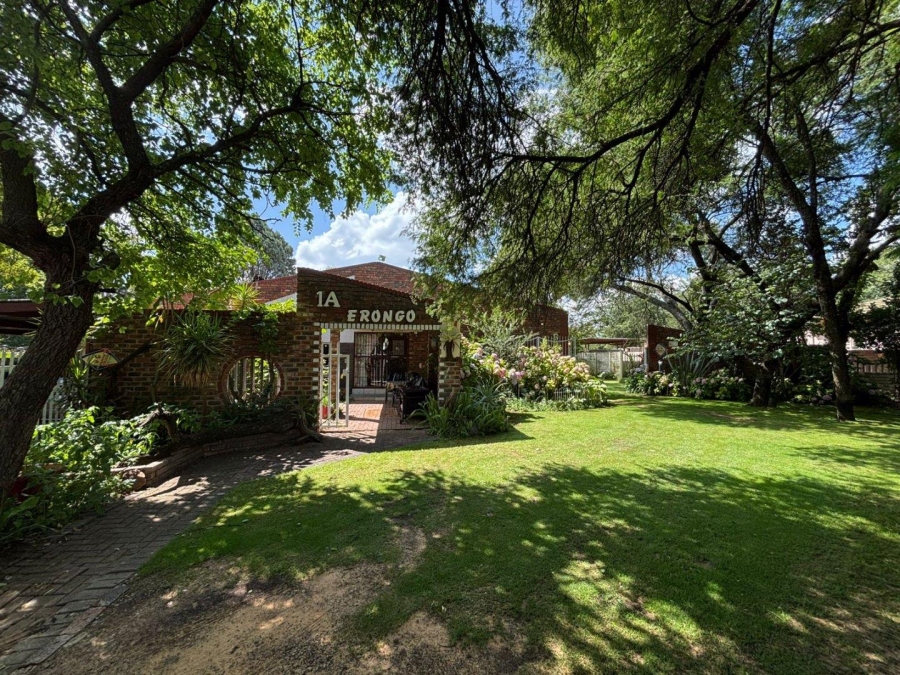 5 Bedroom Property for Sale in Parys Free State